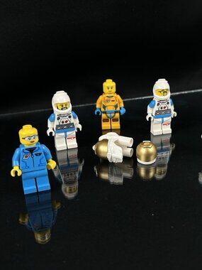Lego City Minifigure and Part Lot Lunar Research Astronauts Mixed